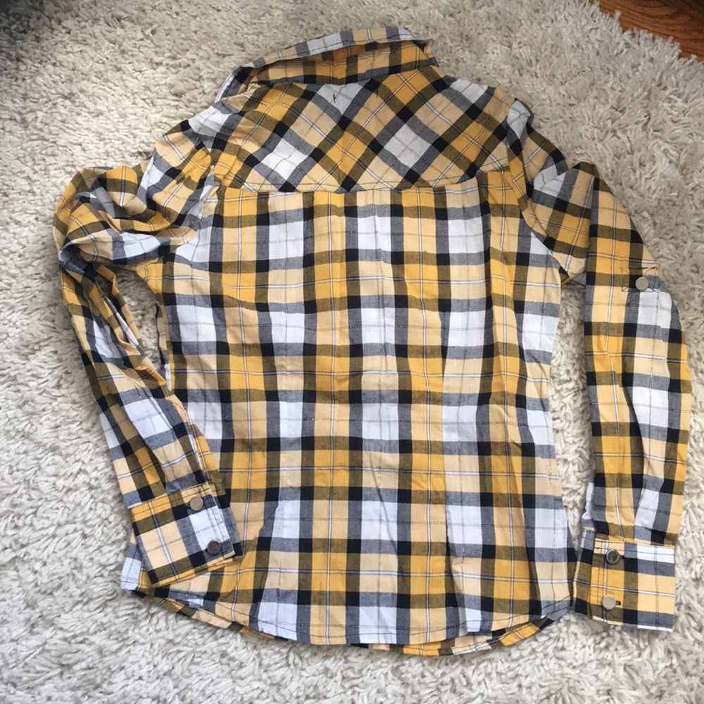 Strawberry button down - Picture 4 of 4